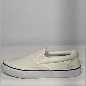 NEW Sperry Mens Striper II Slip On Sneaker Sz 8 grey